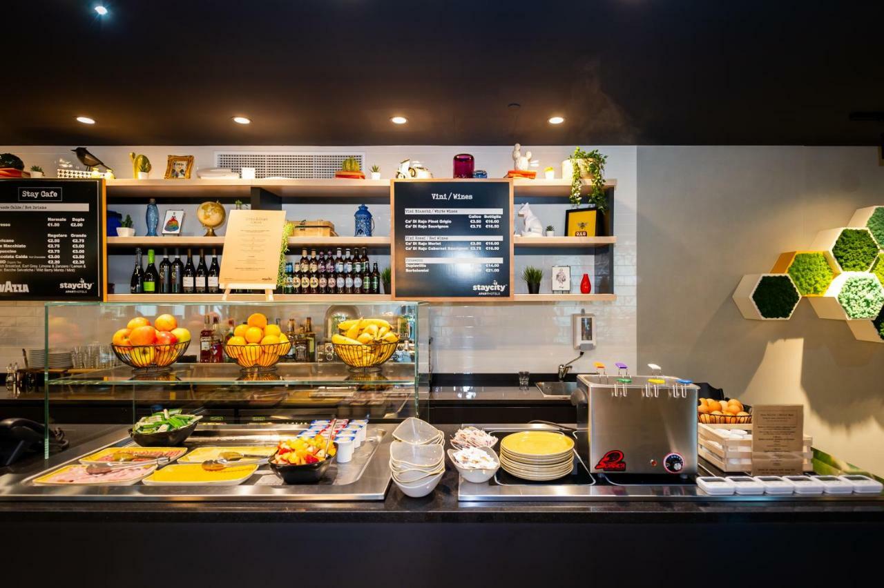 Staycity Aparthotels Venice Mestre Esterno foto