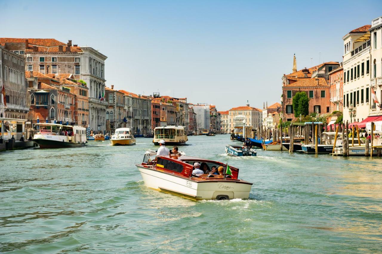 Staycity Aparthotels Venice Mestre Esterno foto