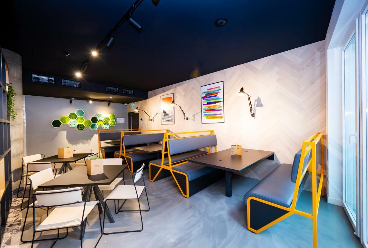 Staycity Aparthotels Venice Mestre Esterno foto