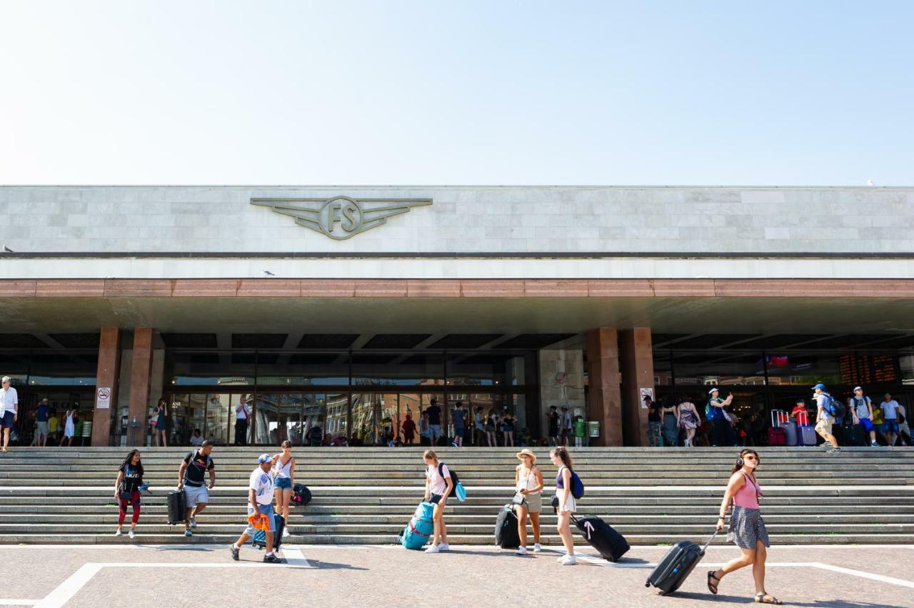 Staycity Aparthotels Venice Mestre Esterno foto