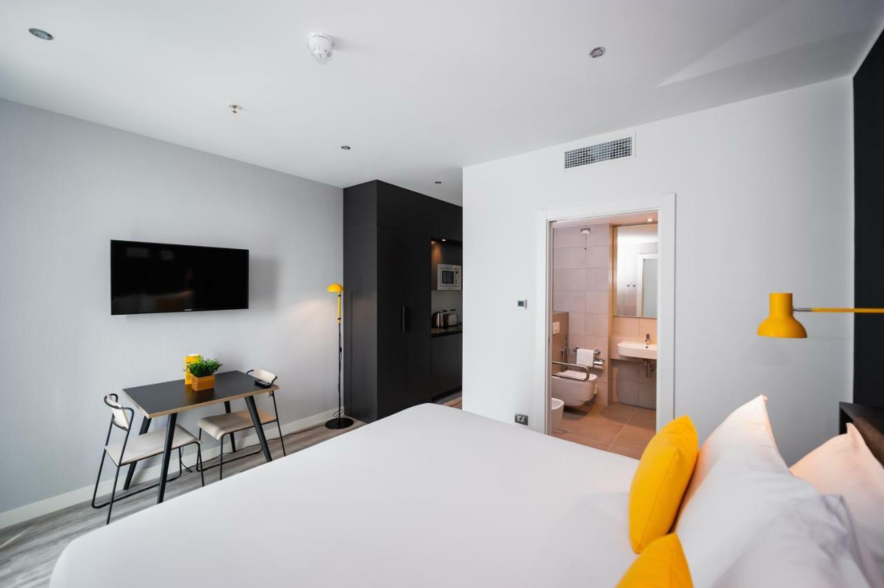 Staycity Aparthotels Venice Mestre Esterno foto